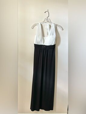 Enfocus Studio Black and White Halter Maxi Dress